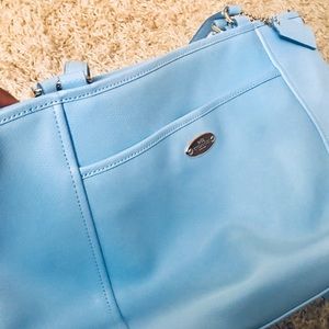Authentic Coach purse- perfect for Spring!!